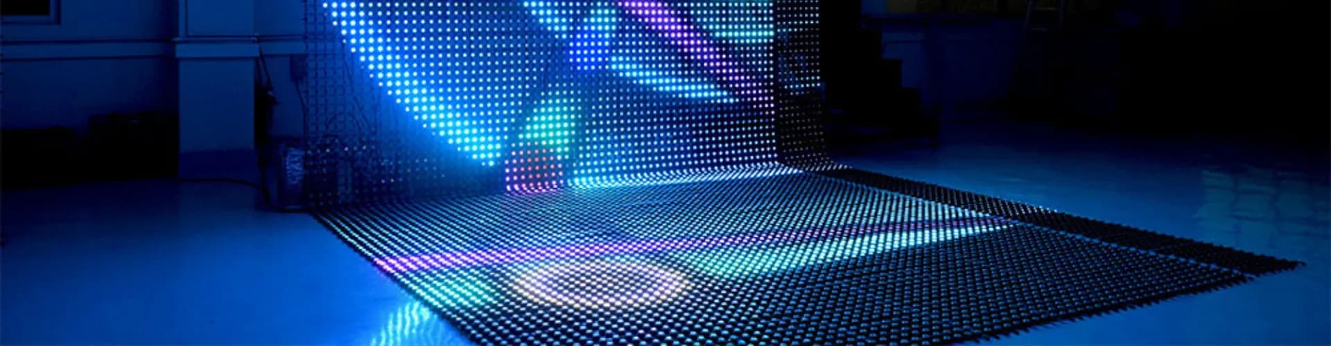 LED Mesh Walls